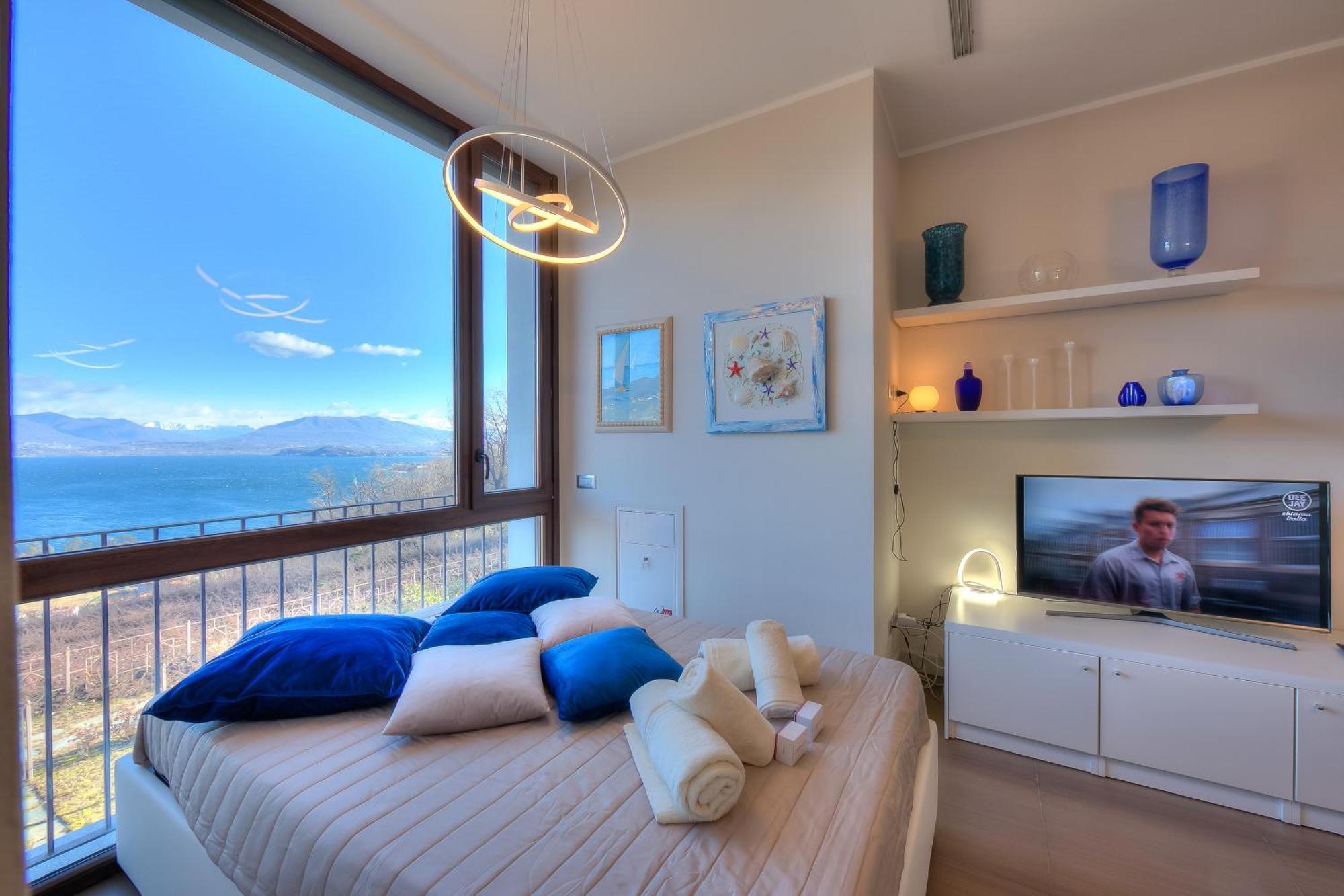 Suite On The Lake - Happy Rentals Meina Ngoại thất bức ảnh
